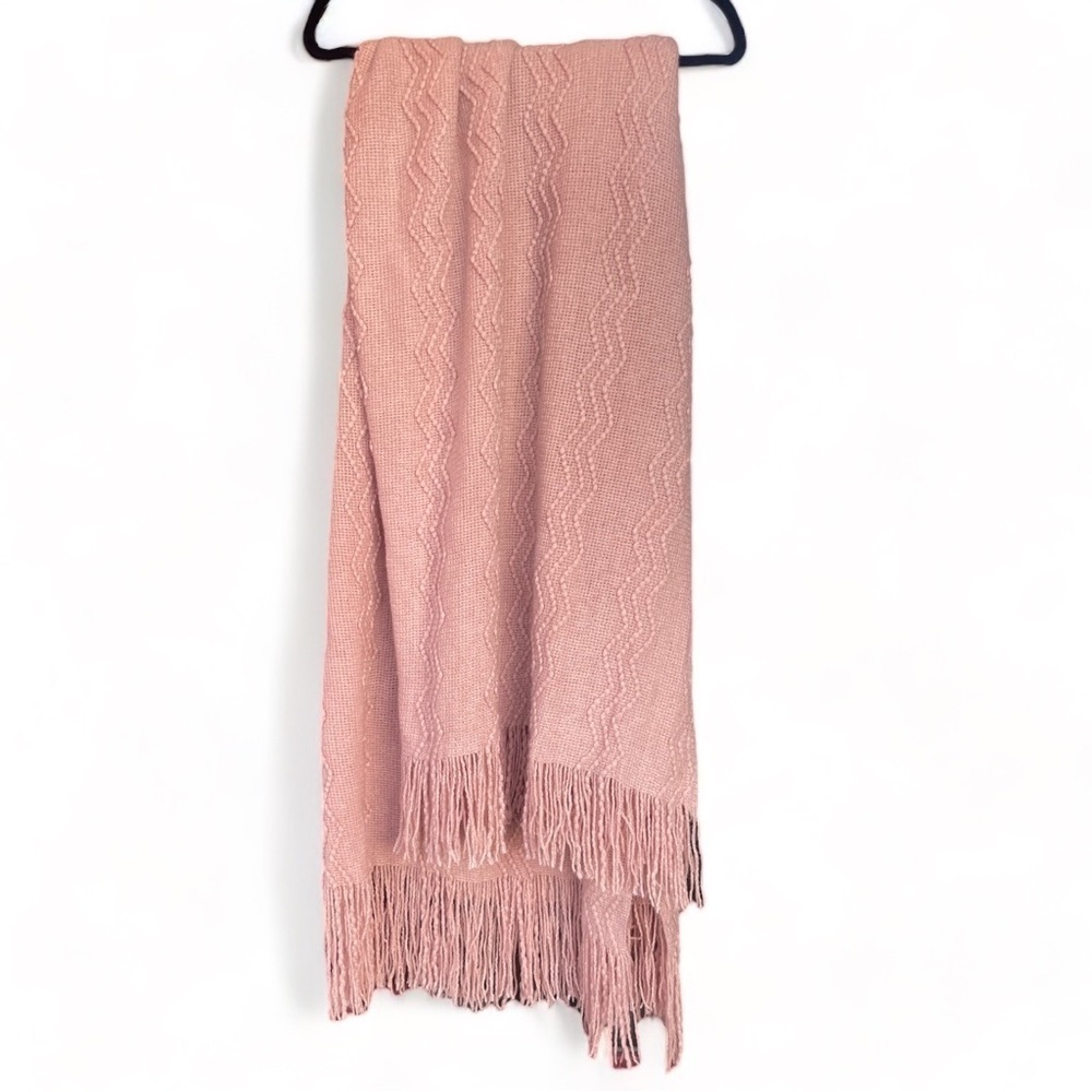 Bourina Pink 100% Acrylic Fiber Throw Blanket Size 50x60 inches